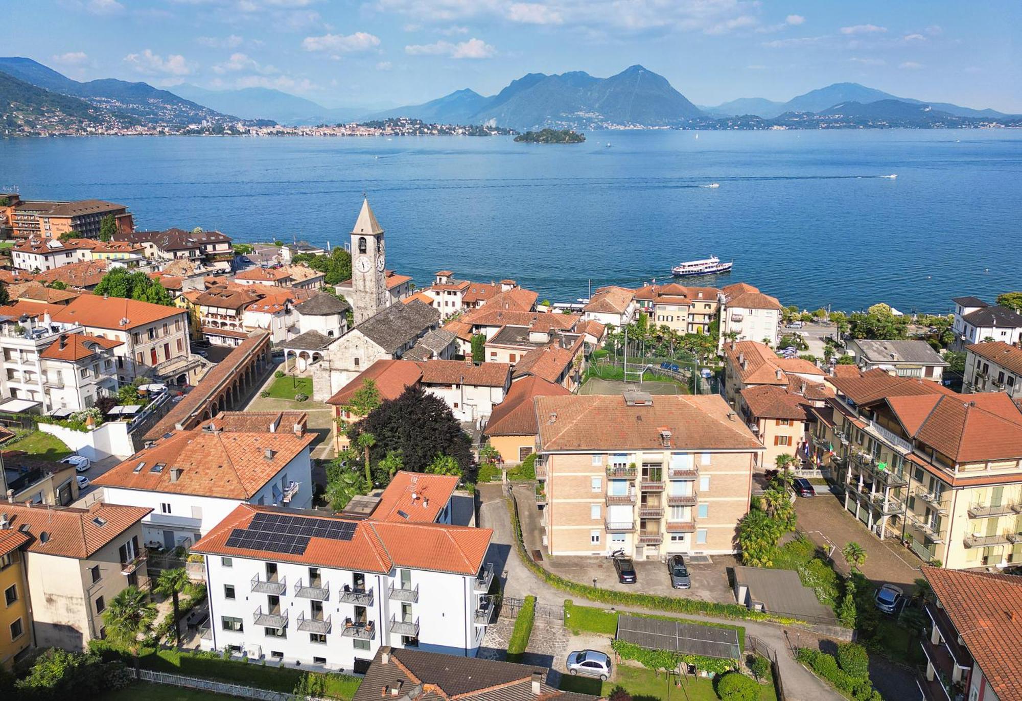 Elvezia Boutique Apartment Baveno Luaran gambar