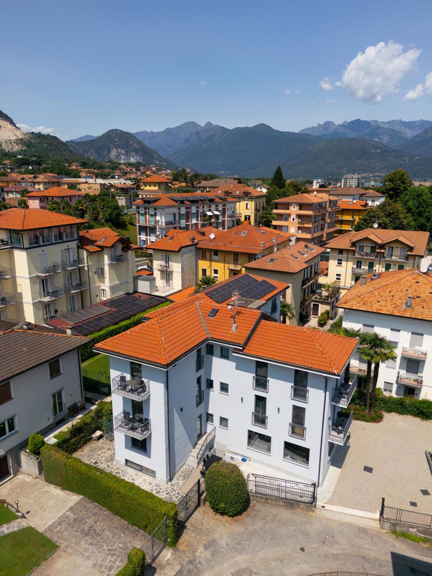 Elvezia Boutique Apartment Baveno Luaran gambar