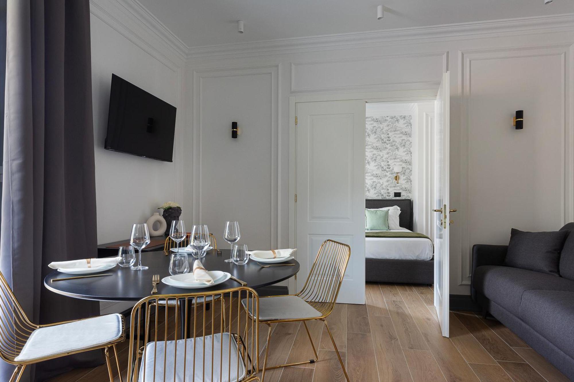 Elvezia Boutique Apartment Baveno Bilik gambar